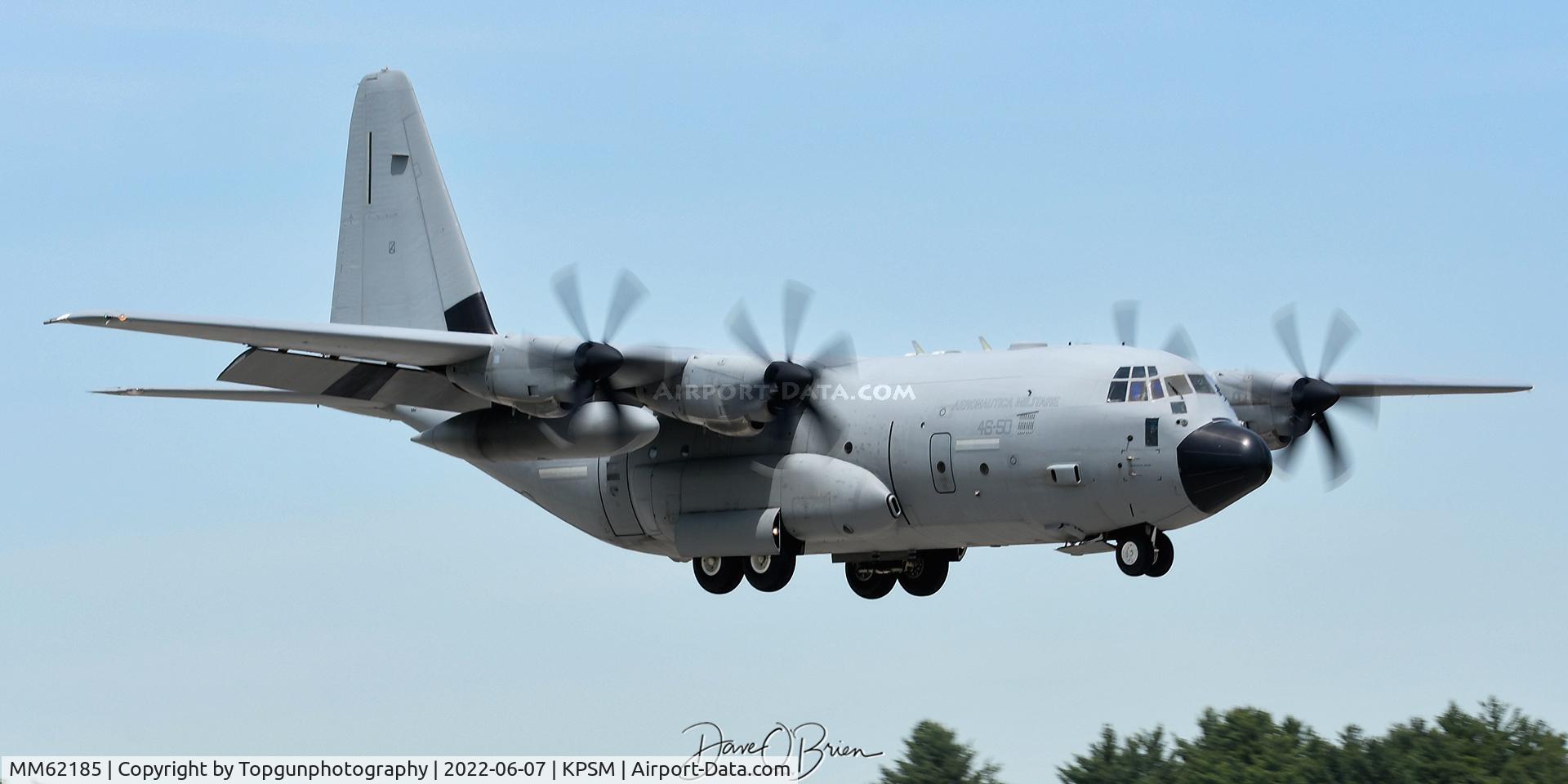 MM62185, Lockheed Martin C-130J-30 Super Hercules C/N 382-5514, Italian Herc landing
