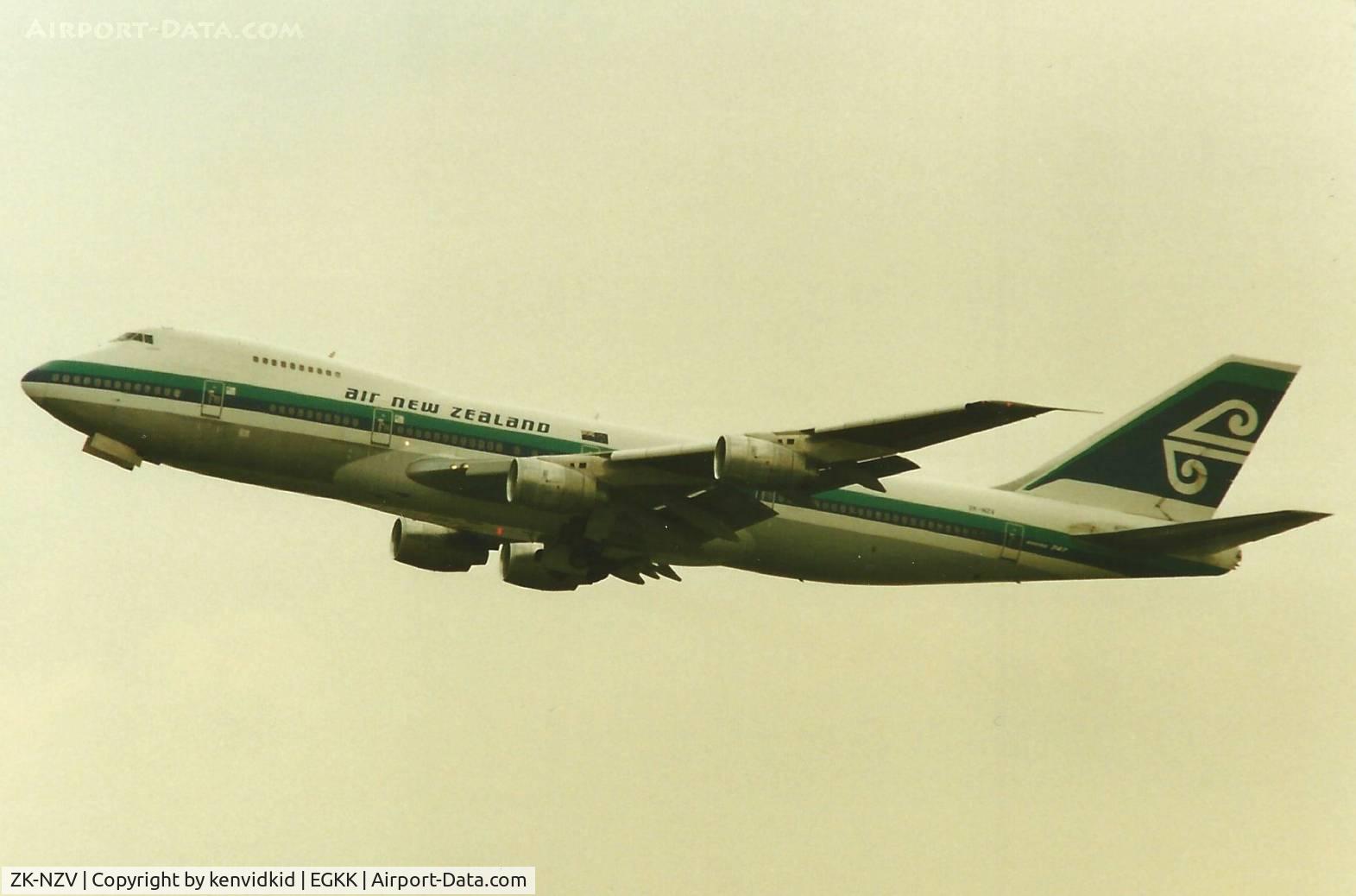 ZK-NZV, 1981 Boeing 747-219B C/N 22722, At Gatwick circa 1989.
