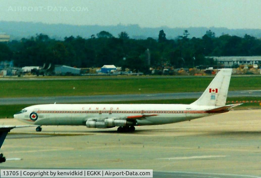 13705, 1971 Boeing CC-137 C/N 20319, At Gatwick circa 1989.