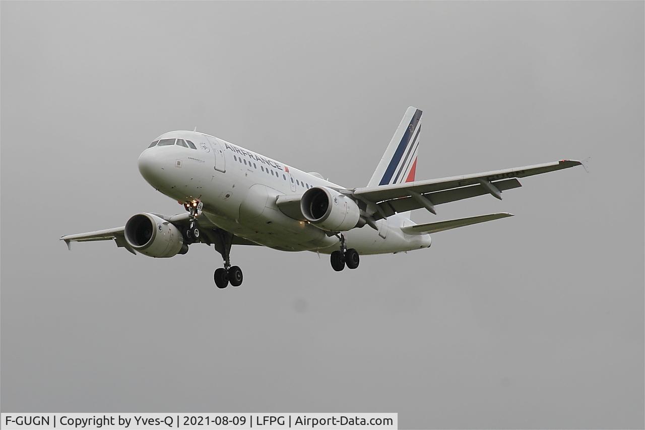 F-GUGN, 2006 Airbus A318-111 C/N 2918, Airbus A318-111, Short approach rwy 26L, Roissy Charles De Gaulle airport (LFPG-CDG)