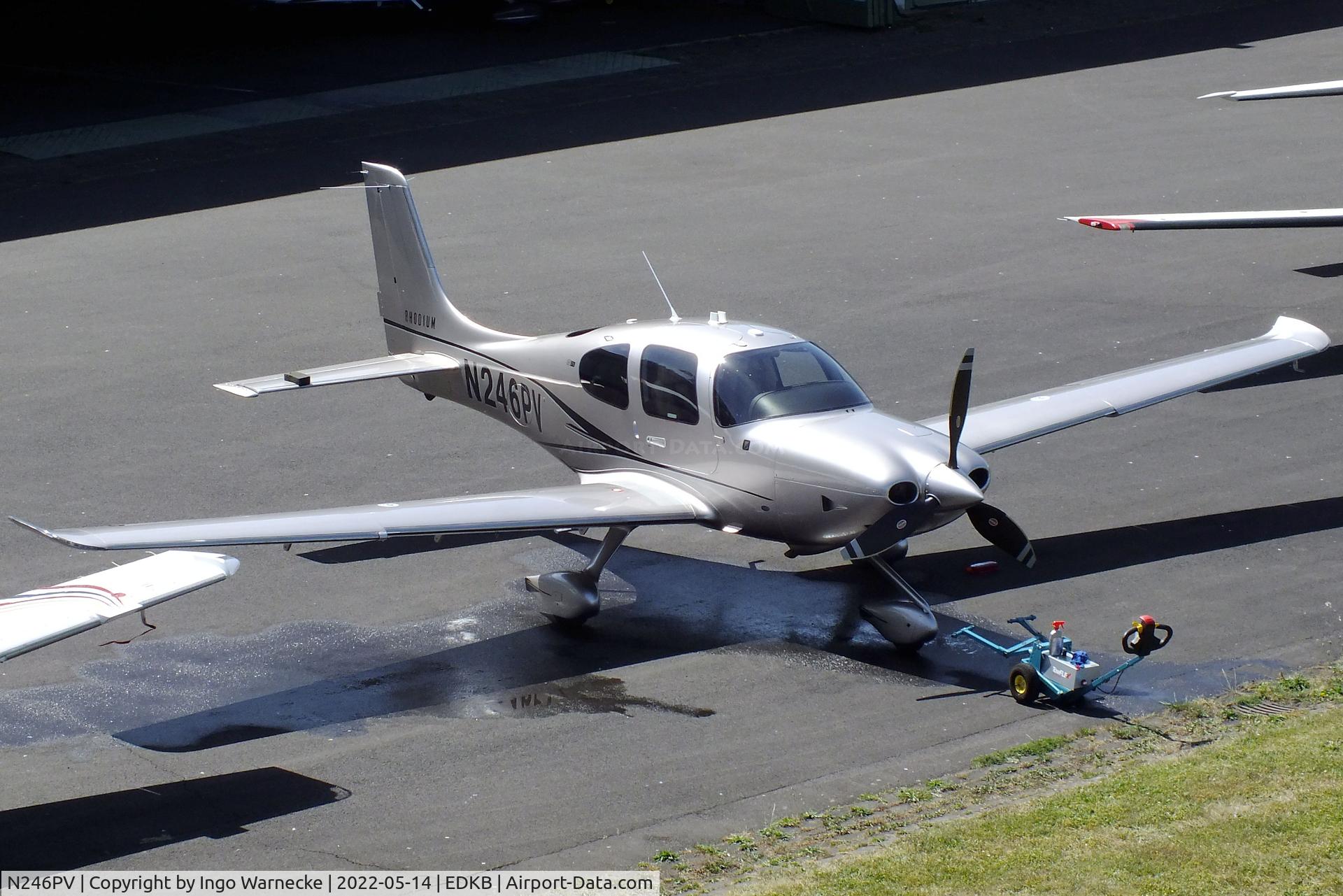 N246PV, 2006 Cirrus SR22 C/N 2103, Cirrus SR22 at Bonn-Hangelar airfield '2205-06