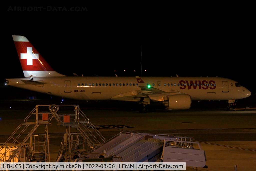 HB-JCS, 2018 Airbus A220-300 C/N 55045, Taxiing