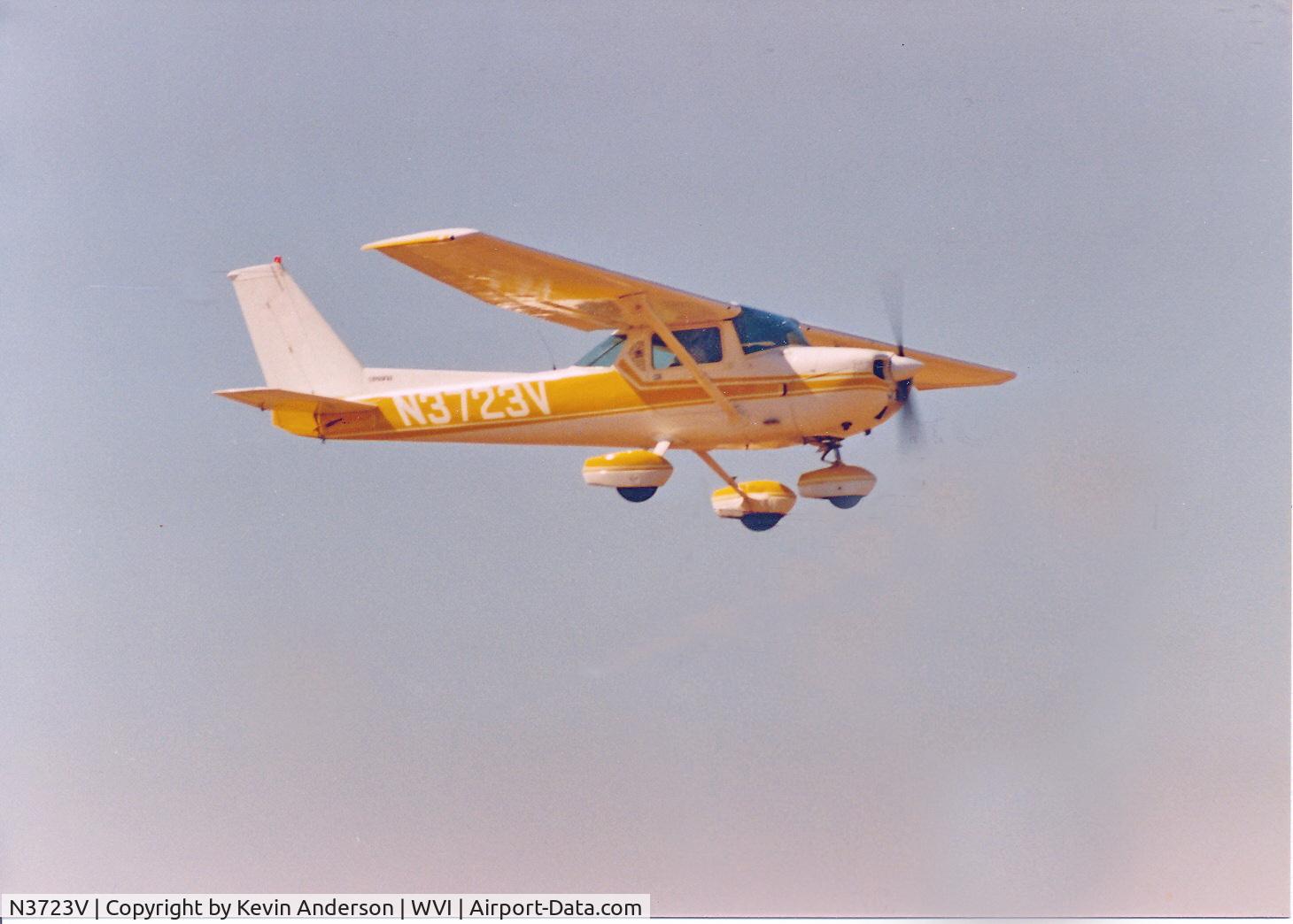 N3723V, 1975 Cessna 150M C/N 15076601, N3723V on final Watsonville CA Airshow 1987