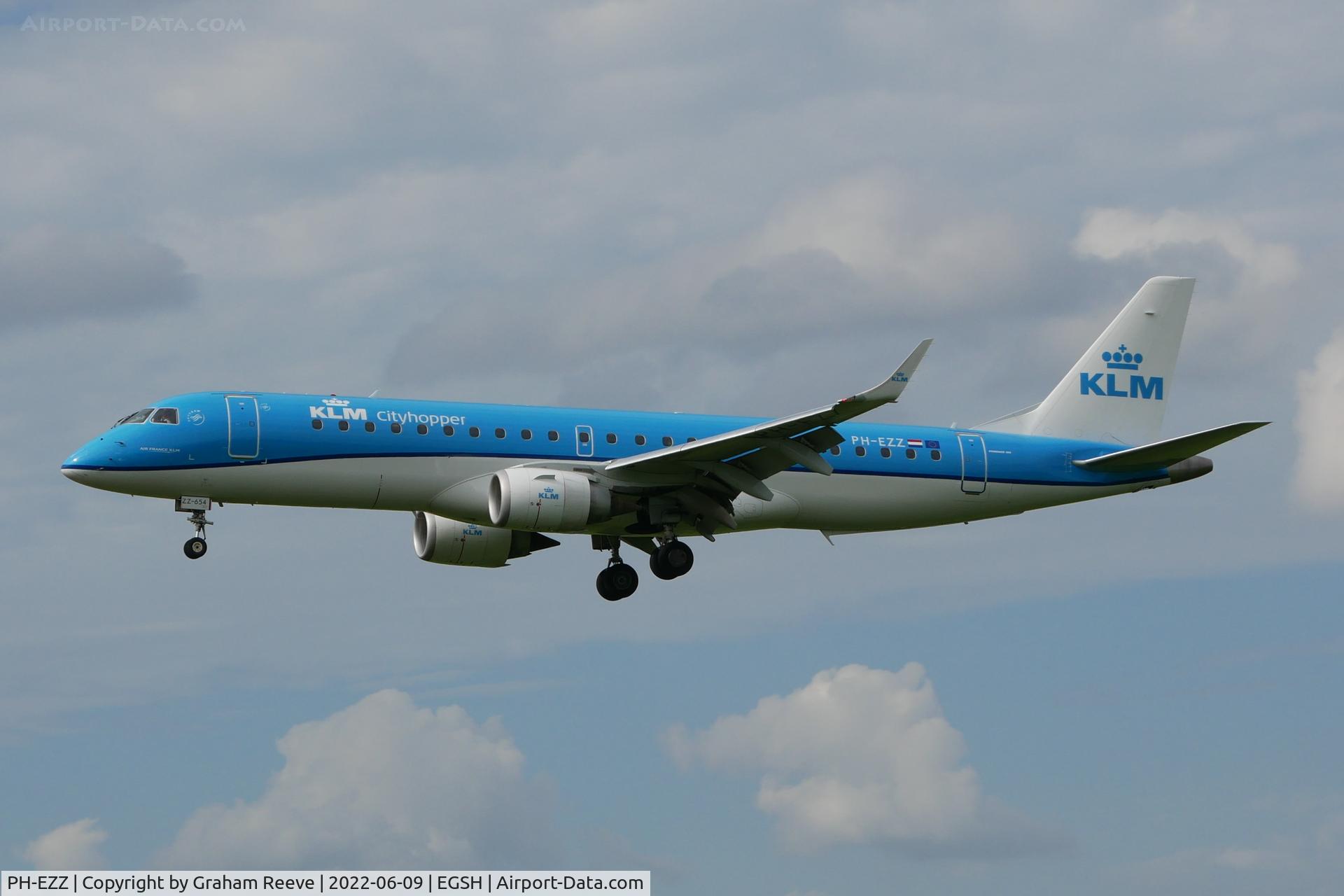 PH-EZZ, 2013 Embraer 190STD (ERJ-190-100) C/N 19000654, Landing at Norwich.