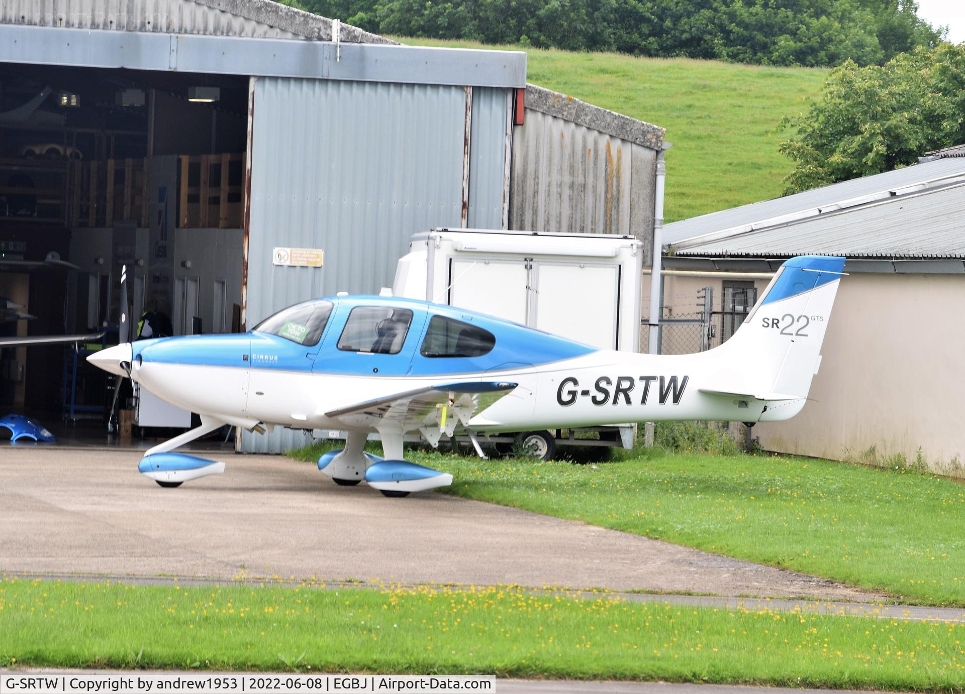 G-SRTW, 2012 Cirrus SR-22 GTS X Carbon C/N 3828, G-SRTW at Gloucestershire Airport.