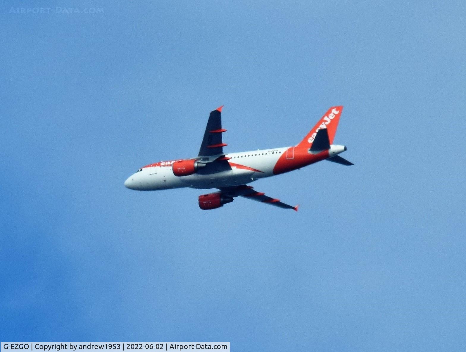 G-EZGO, 2011 Airbus A319-111 C/N 4785, G-EZGO over the Bristol Channel.