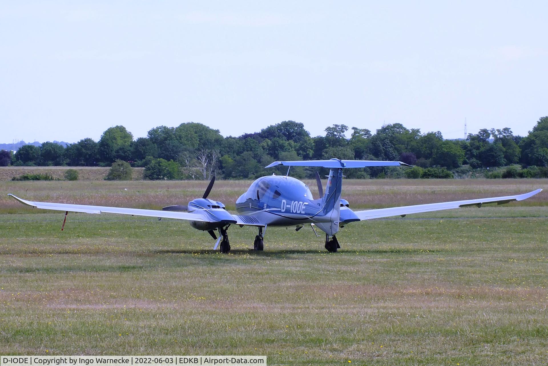 D-IODE, 2018 Diamond DA-62 C/N 62.113, Diamond DA-62 at Bonn-Hangelar airfield '2205-06
