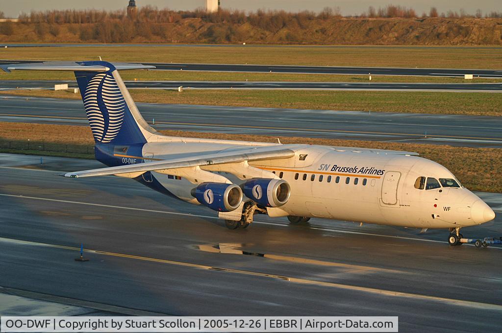 OO-DWF, 1998 British Aerospace Avro 146-RJ100 C/N E3332, SN Brussels