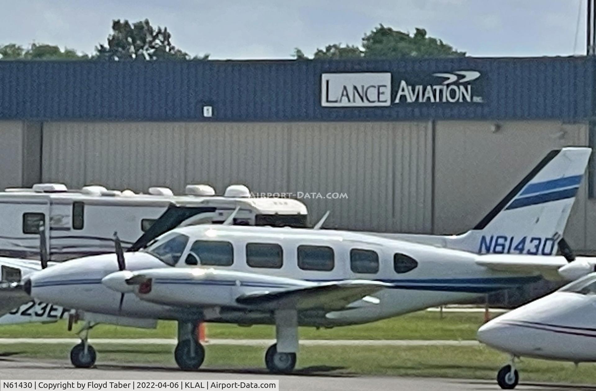 N61430, 1974 Piper PA-31-310 Navajo C/N 31-7401242, SUN N FUN
