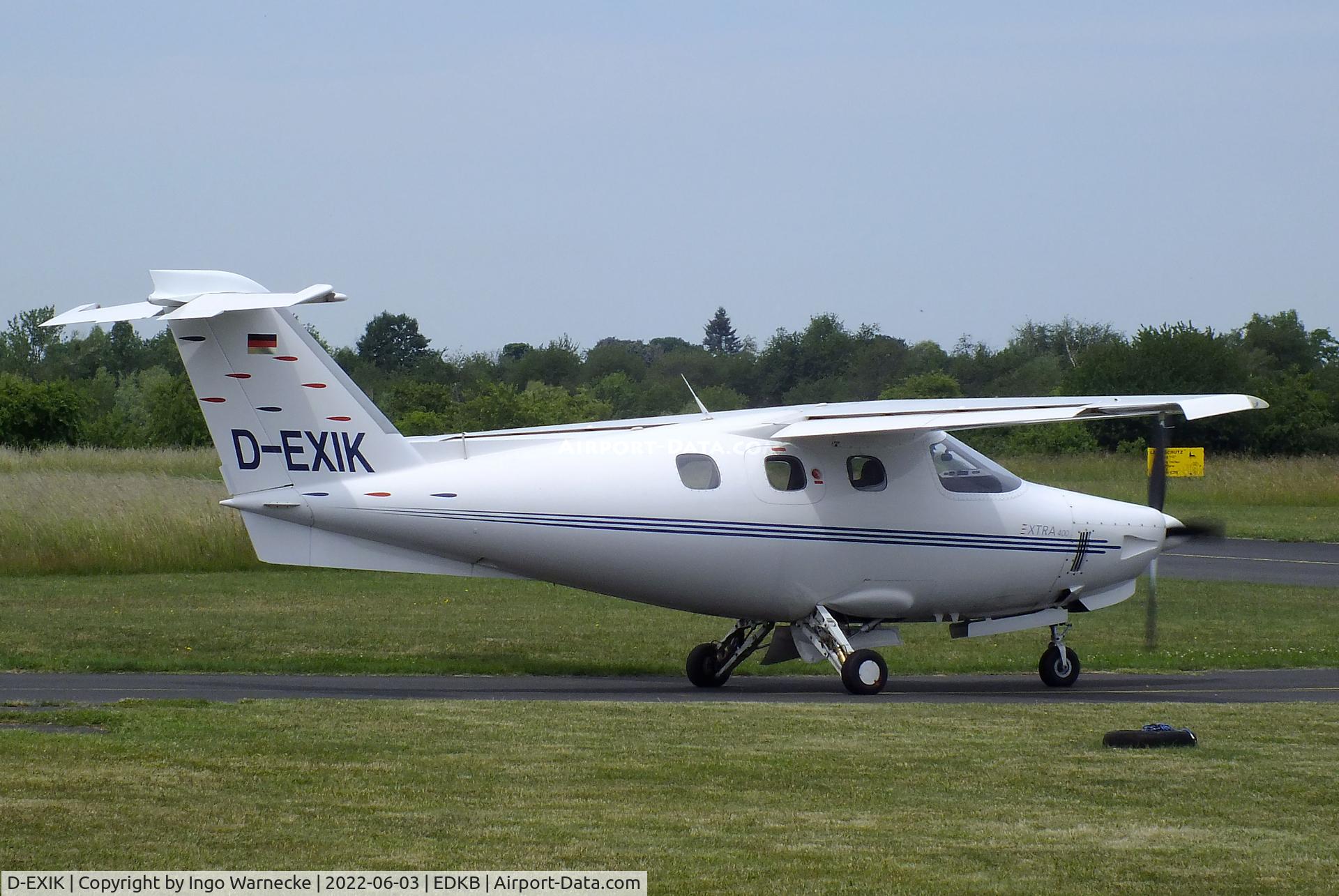 D-EXIK, 2000 Extra EA-400 C/N 13, Extra EA-400 at Bonn-Hangelar airfield '2205-06