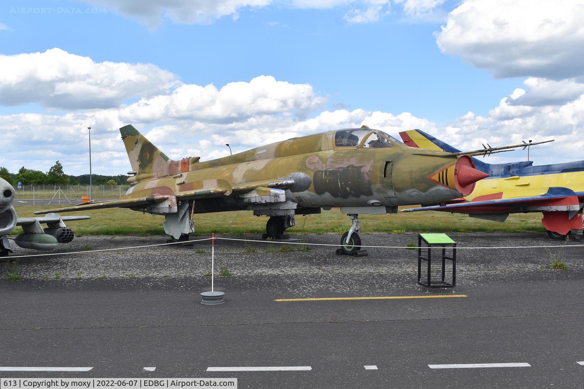 613, Sukhoi Su-22M-4 C/N 25018, Sukhoi Su-22M-4 Fitter at the Bundeswehr Museum of Military History – Berlin-Gatow Airfield.