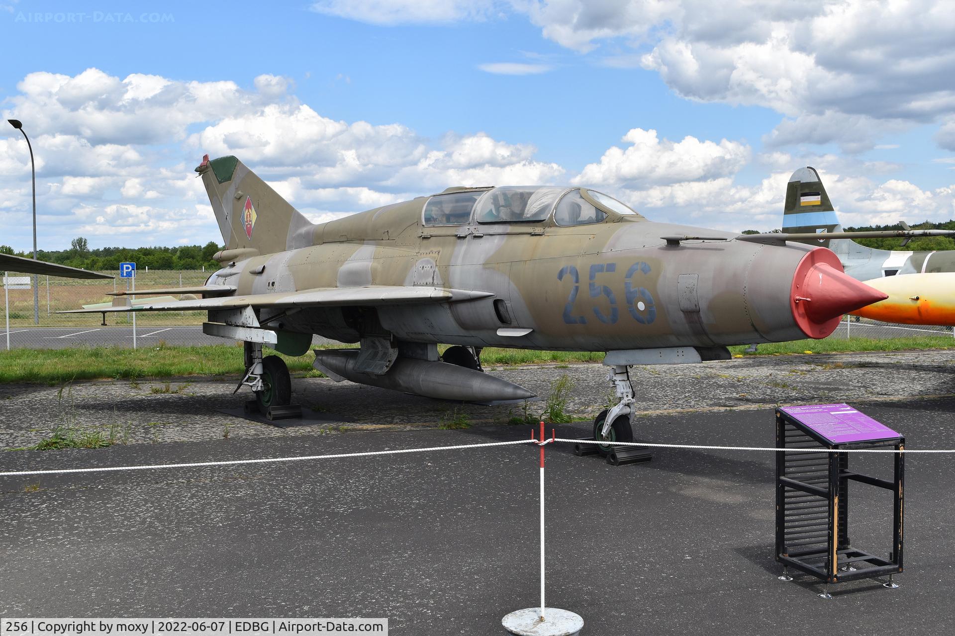 256, 1971 Mikoyan-Gurevich MiG-21UM C/N 02695156, Mikoyan-Gurevich MiG-21UM Mongol B at the Bundeswehr Museum of Military History – Berlin-Gatow Airfield.