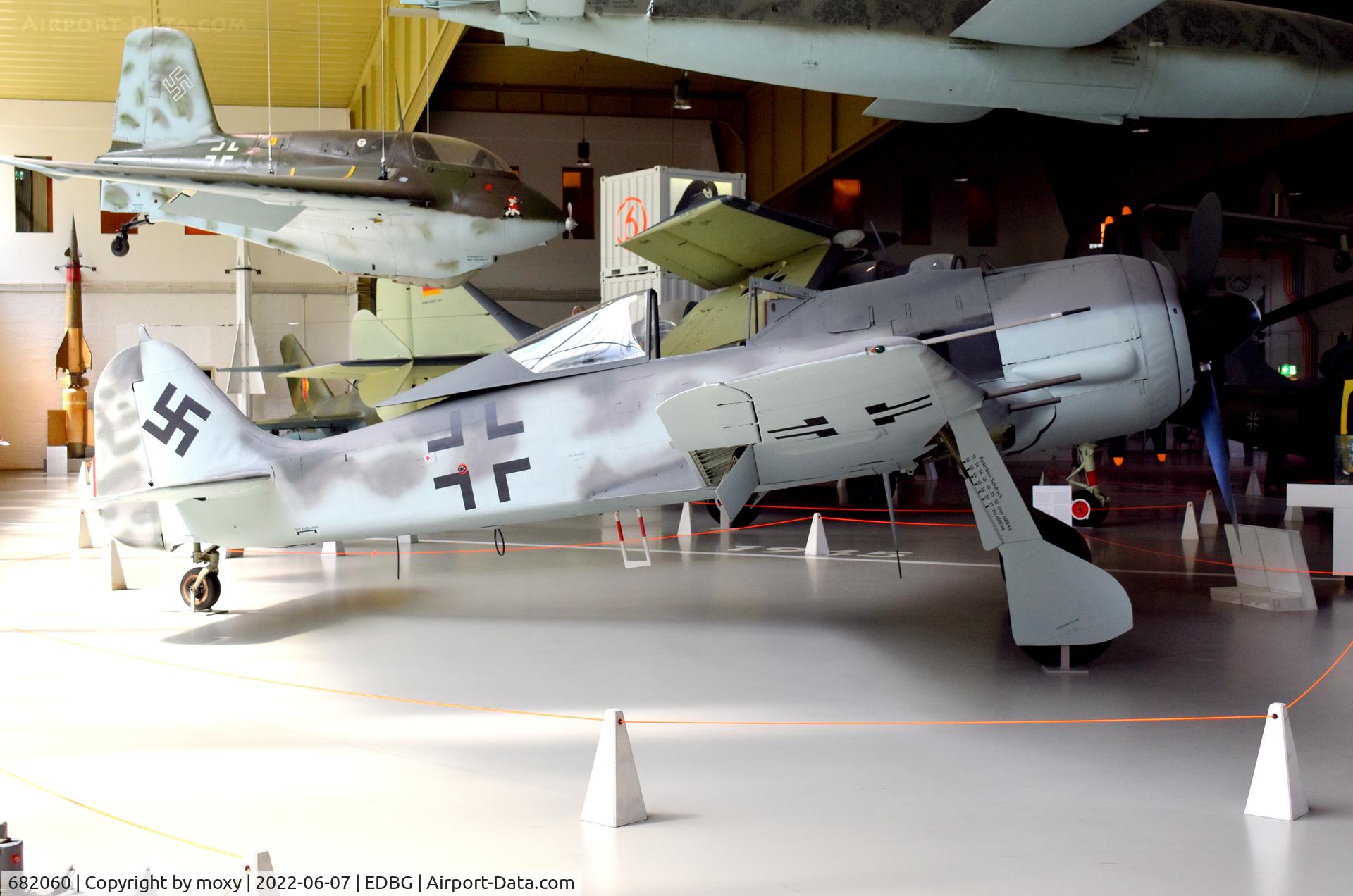 682060, Focke-Wulf Fw-190A-8 C/N 682060, Focke-Wulf Fw-190A-8 at the Bundeswehr Museum of Military History – Berlin-Gatow Airfield. Composite with the majority of parts from 682060.