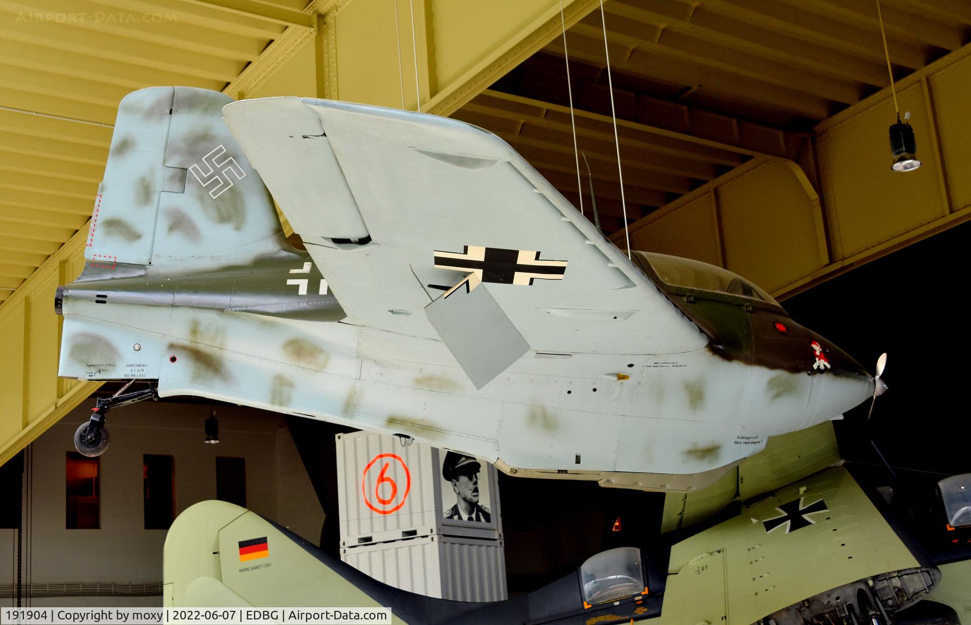 191904, Messerschmitt Me-163B-1a Komet C/N 191904, Messerschmitt Me-163B-1a Komet at the Bundeswehr Museum of Military History – Berlin-Gatow Airfield.