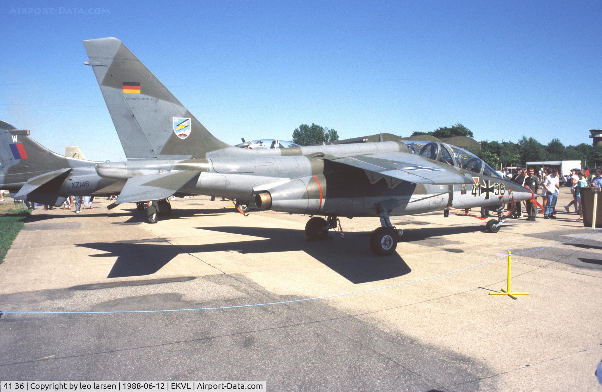 41 36, Dassault-Dornier Alpha Jet A C/N 0136, Værløse Air Base 12.6.1988.re-reg 98+36