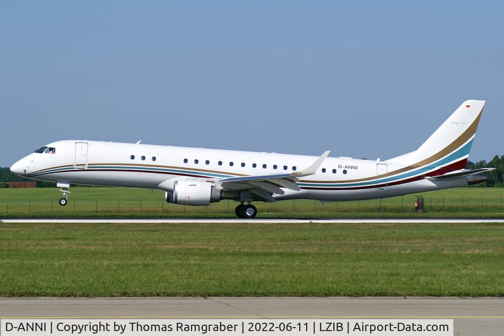 D-ANNI, 2013 Embraer ERJ-190-100ECJ Lineage 1000 C/N 19000611, Air Hamburg Embraer 190 Lineage 1000