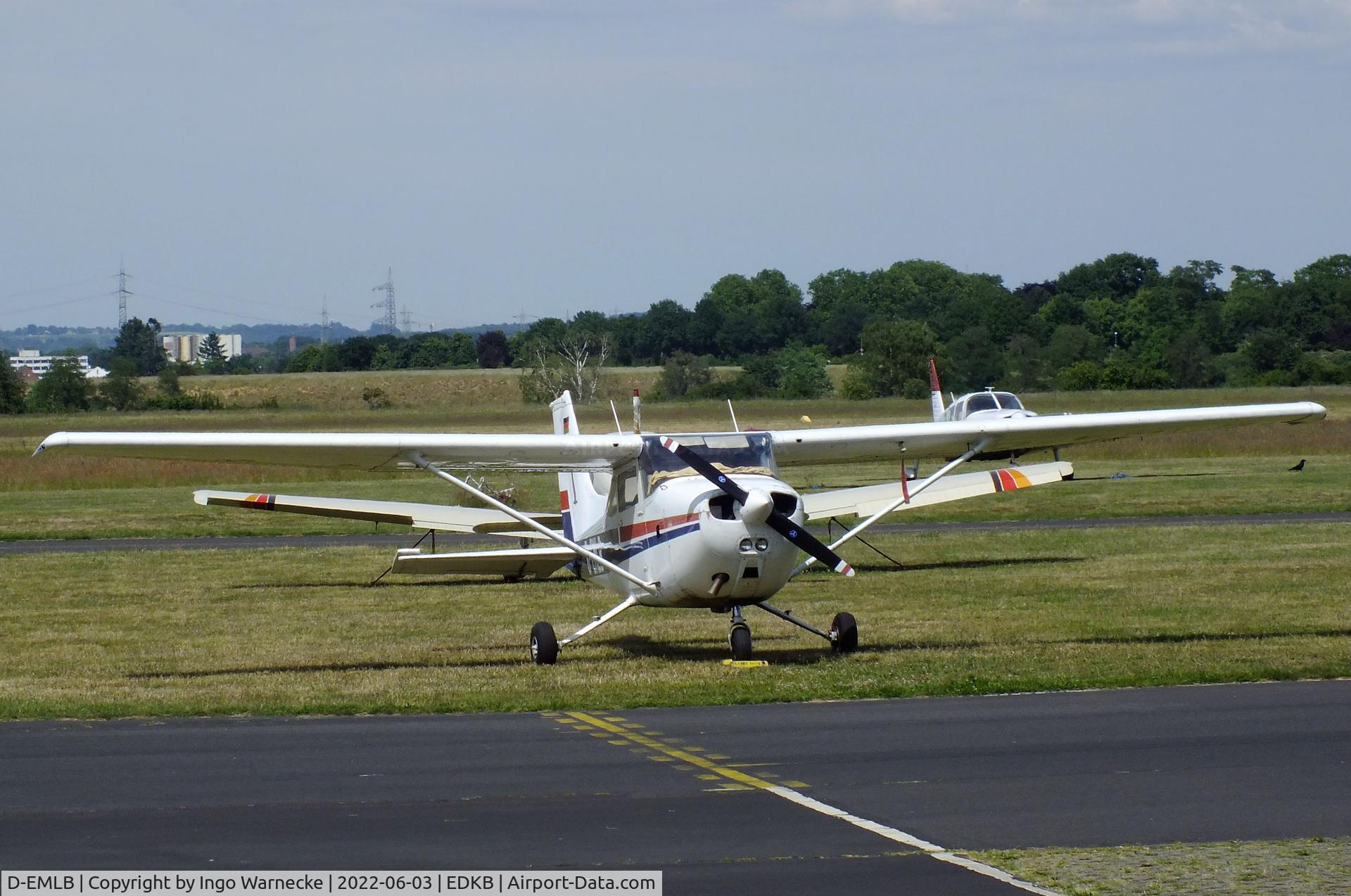 D-EMLB, Reims F172N Skyhawk C/N F17201580, Cessna (Reims) F172N at Bonn-Hangelar airfield '2205-06
