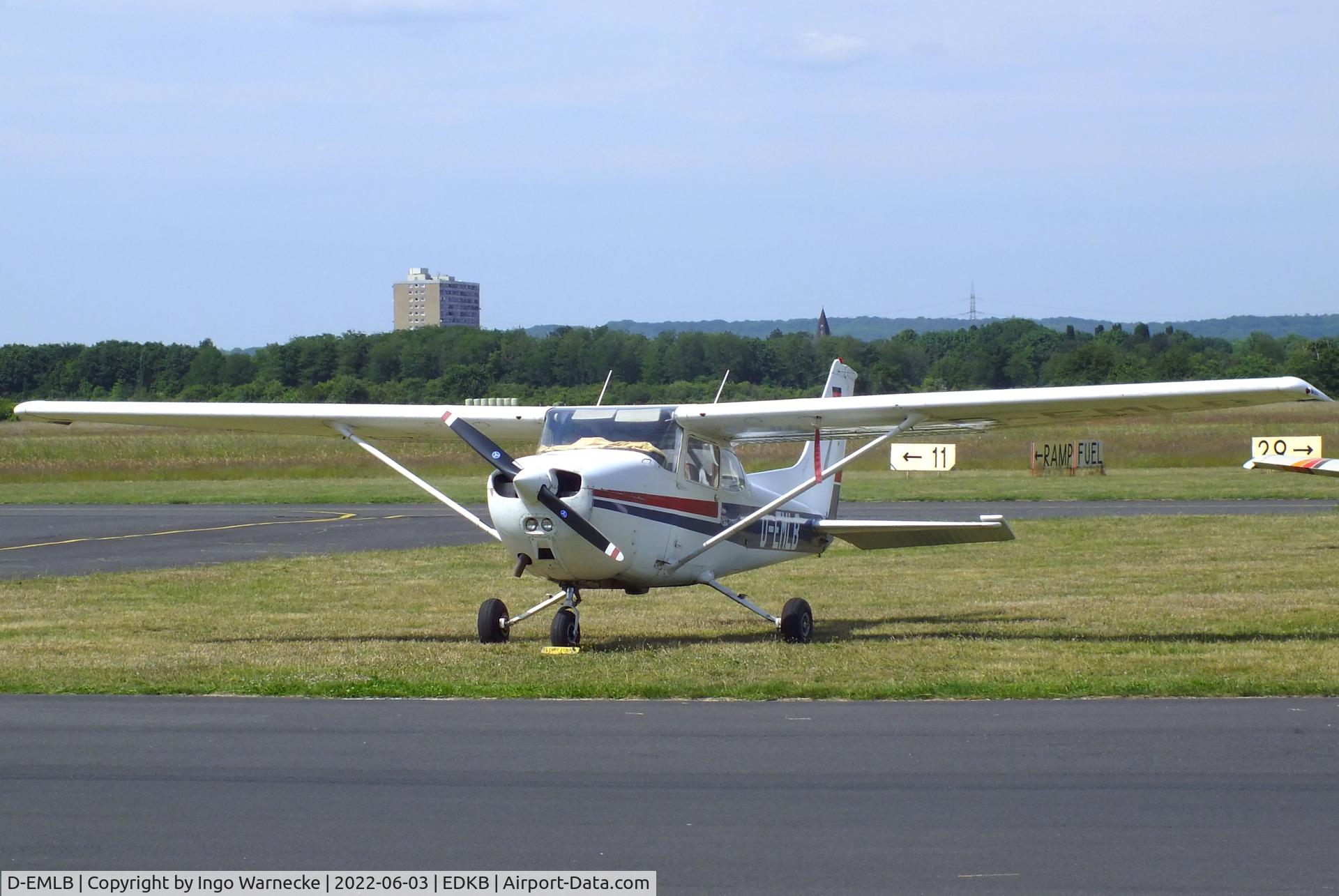 D-EMLB, Reims F172N Skyhawk C/N F17201580, Cessna (Reims) F172N at Bonn-Hangelar airfield '2205-06