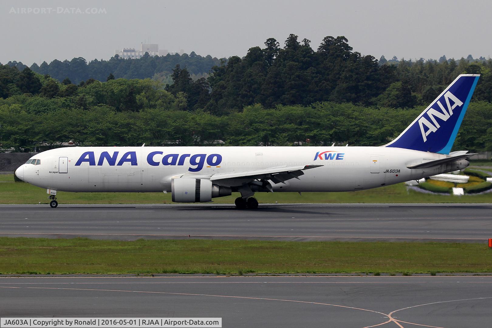 JA603A, 2002 Boeing 767-381/ER C/N 32972, at nrt