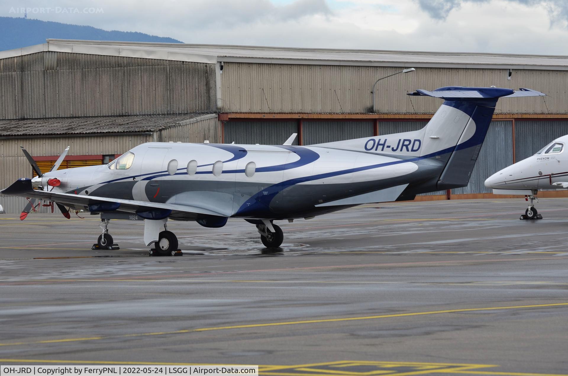 OH-JRD, 2008 Pilatus PC-12/47E C/N 1024, PC12 on the deck in GVA