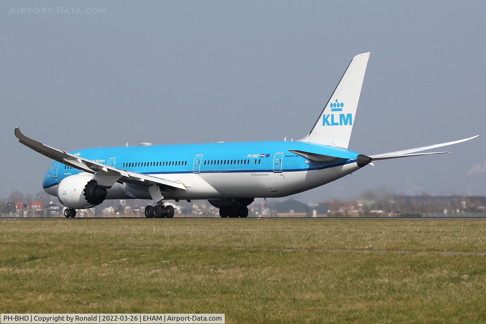 PH-BHD, 2015 Boeing 787-9 Dreamliner Dreamliner C/N 38763, at spl