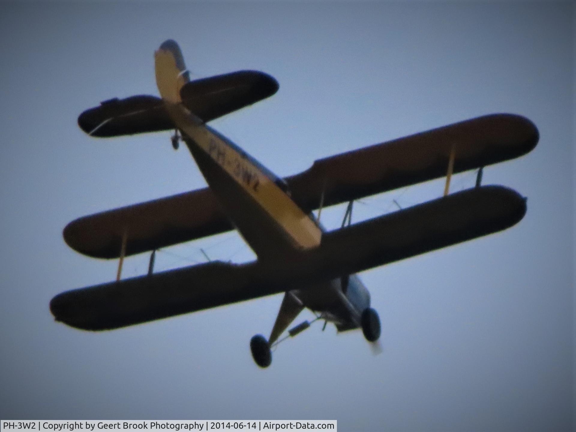 PH-3W2, Platzer Kiebitz B-450 NIS C/N 247, Spotted above Nw-Pekela
