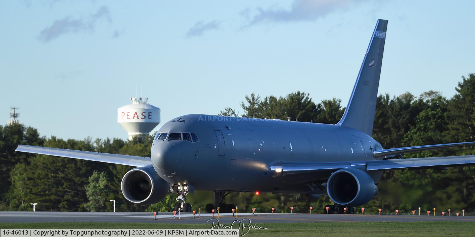 16-46013, 2020 Boeing KC-46A Pegasus C/N 34109, PACK82 taking RW34