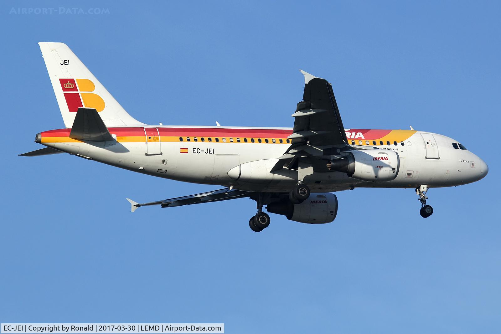 EC-JEI, 2004 Airbus A319-111 C/N 2311, at mad