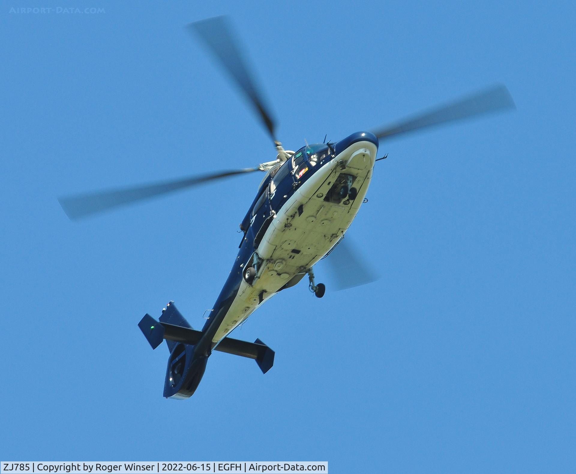ZJ785, Eurocopter AS-365N-3 Dauphin 2 C/N 6823, Dauphin 2 helicopter of 658 Squadron Army Air Corps approaching Runway 22.
