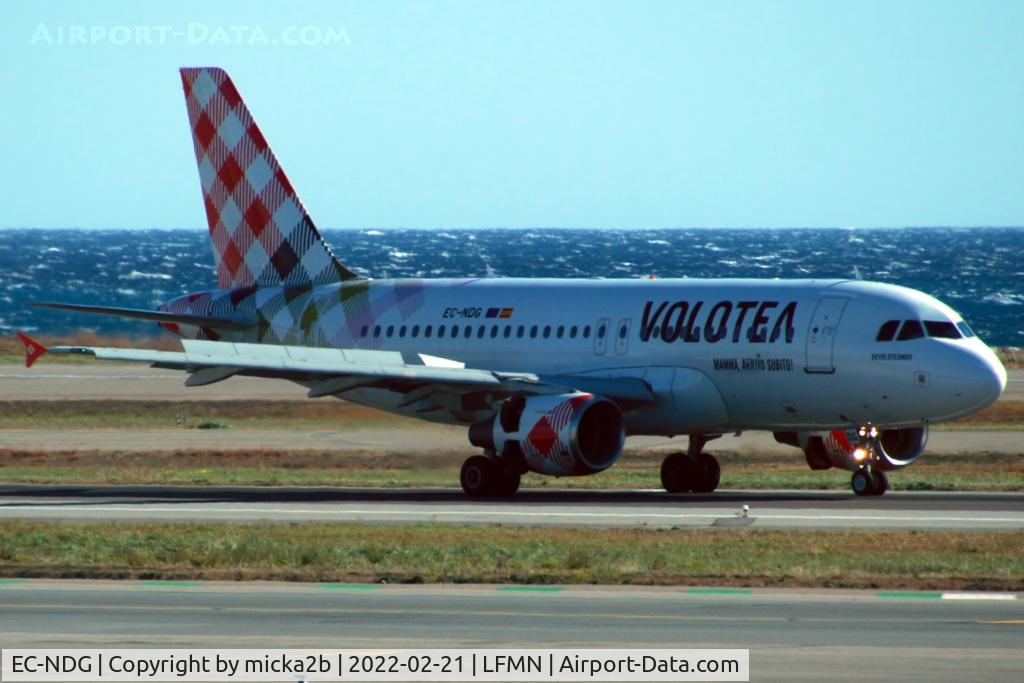 EC-NDG, 2008 Airbus A319-111 C/N 3364, Taxiing