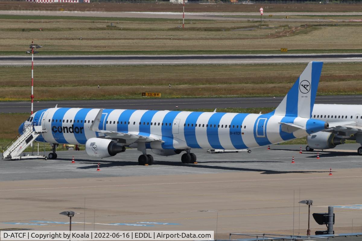D-ATCF, 2013 Airbus A321-211 C/N 5843, The Marketing gang of Condor suffered depressions. So they took a paint-pot and watched a children's movie about clowns in a circus. Here is the result.