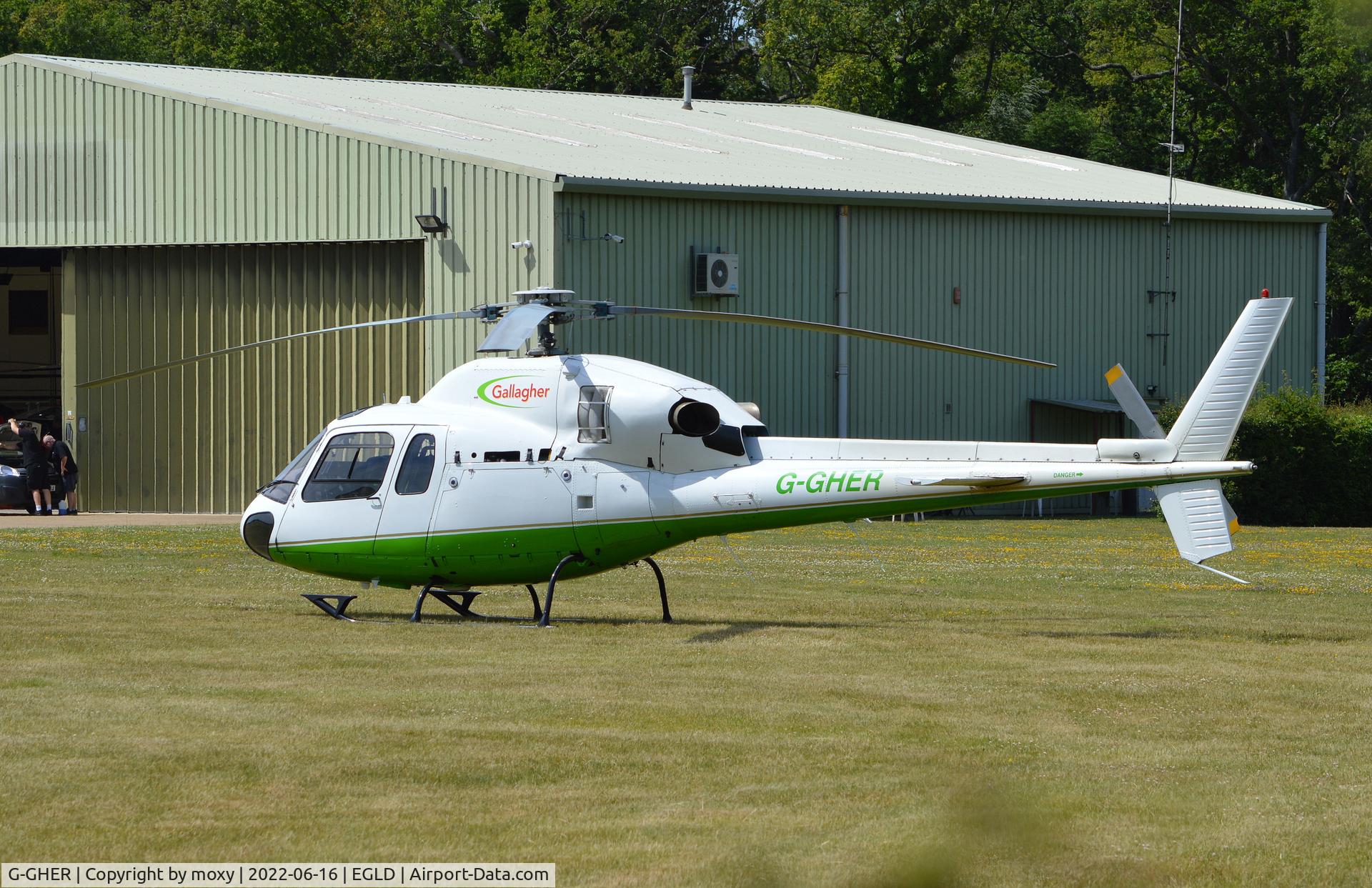 G-GHER, 1998 Eurocopter AS-355N Ecureuil 2 C/N 5658, Eurocopter AS-355N Ecureuil 2 at Denham.