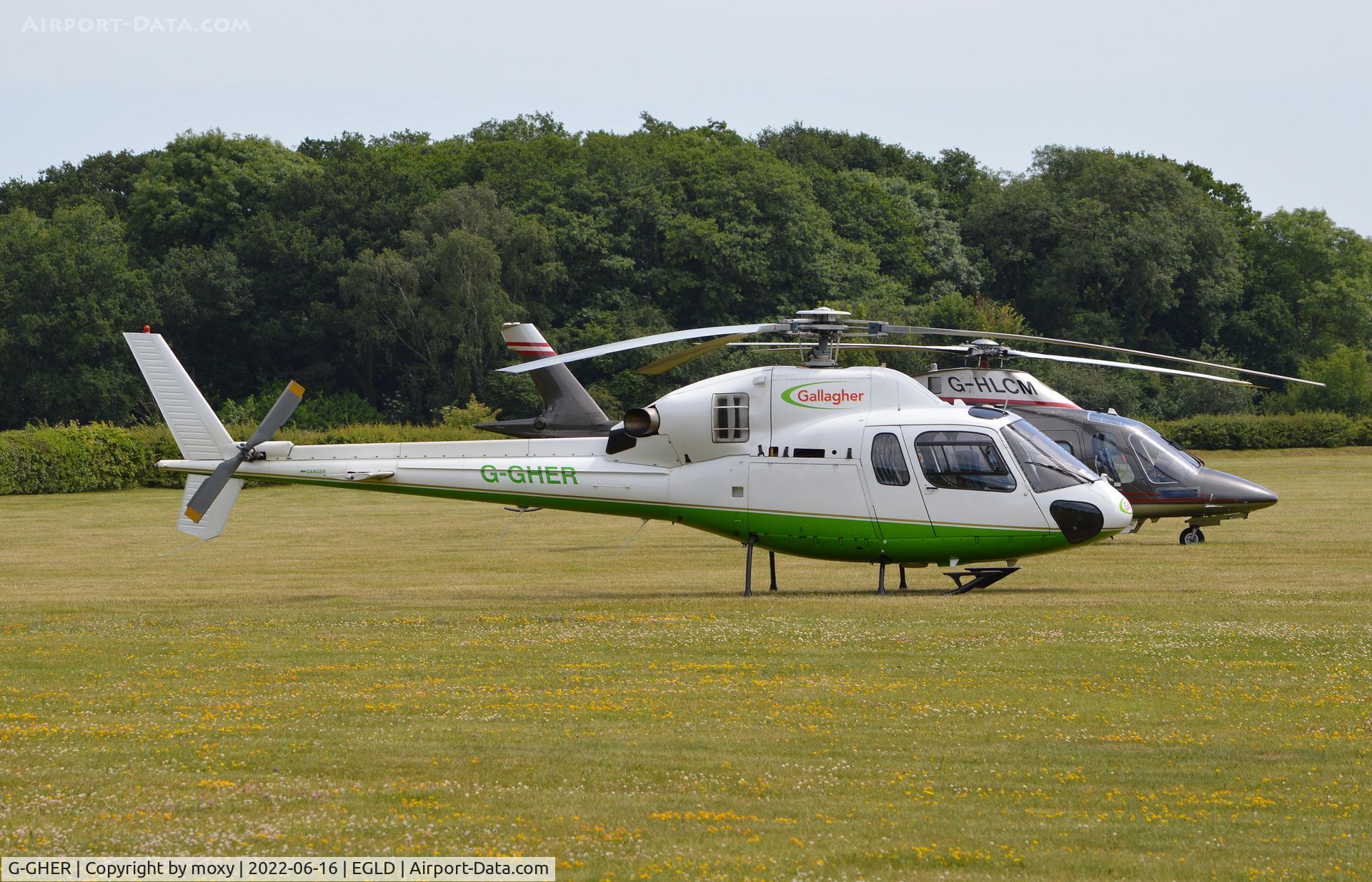 G-GHER, 1998 Eurocopter AS-355N Ecureuil 2 C/N 5658, Eurocopter AS-355N Ecureuil 2 at Denham.