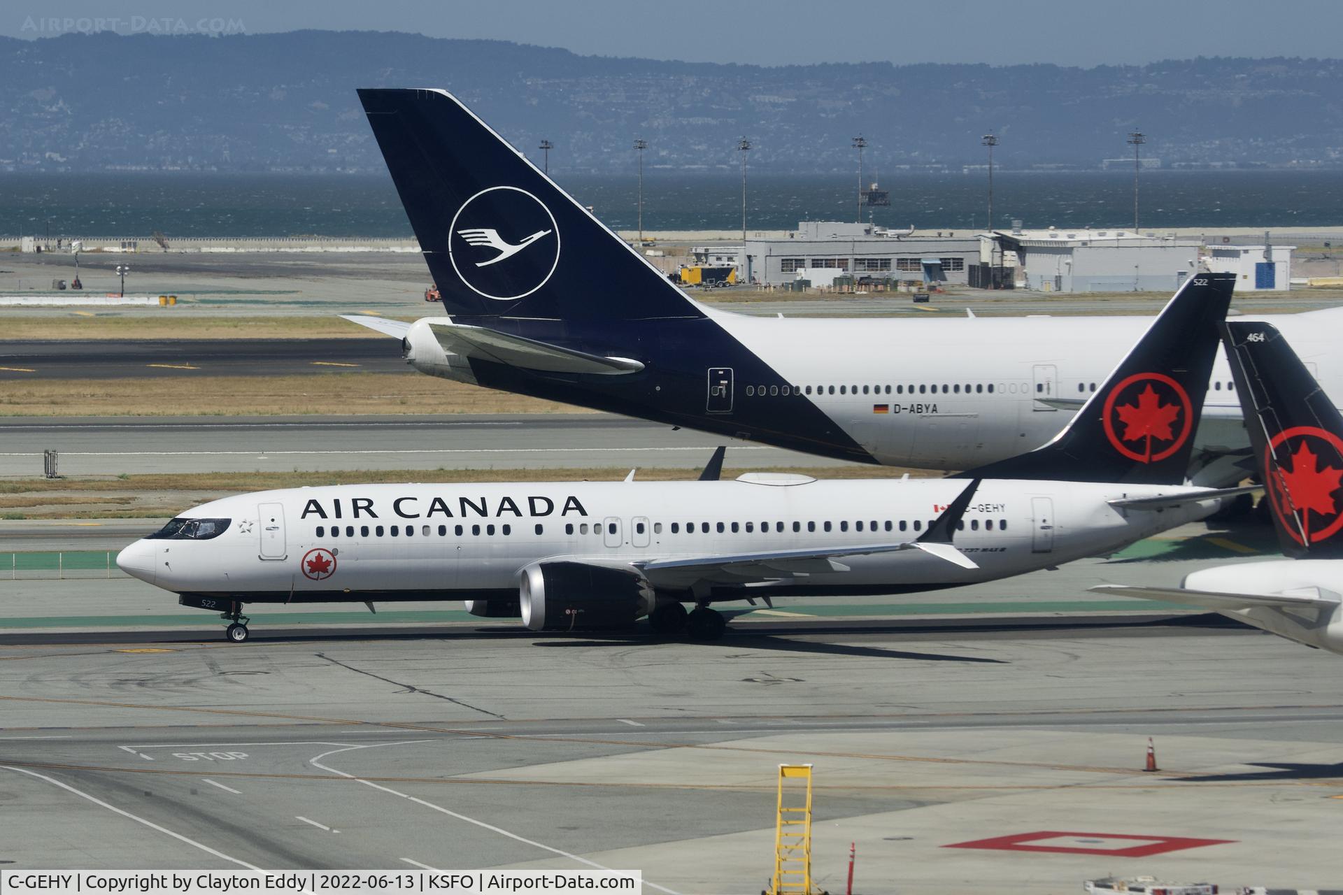 C-GEHY, 2019 Boeing 737-8 MAX C/N 61228, Sky Terrace SfO 2022.