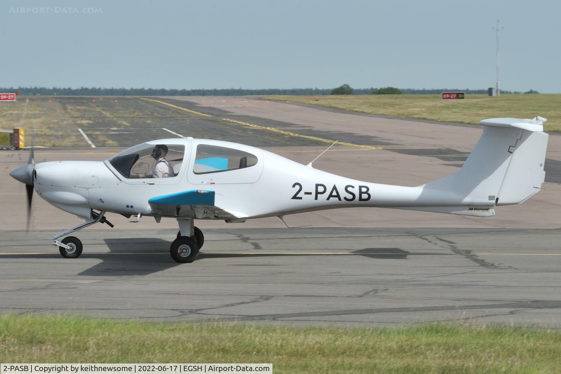 2-PASB, Diamond DA-40D Diamond Star C/N D4.285, Arriving at Norwich.