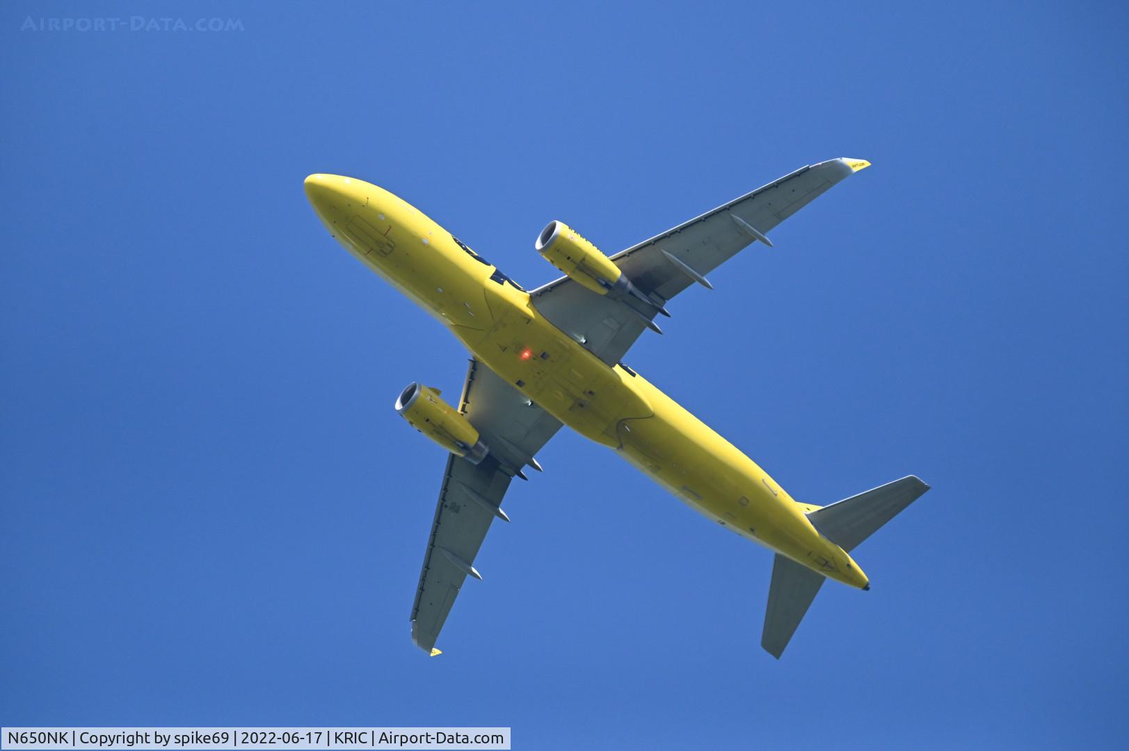 N650NK, 2017 Airbus A320-232 C/N 7724, N650NK on final for runway 16 at RIC