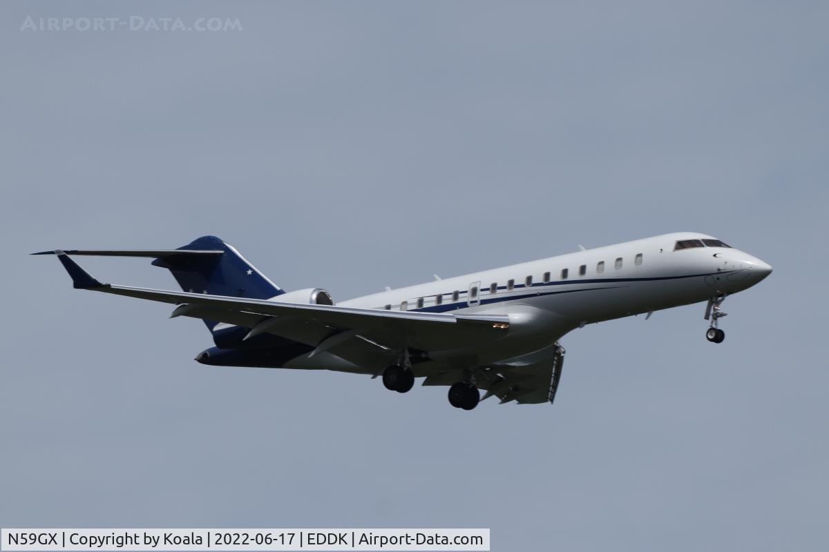 N59GX, 2000 Bombardier BD-700-1A10 Global Express C/N 9059, Arrival from Paris Le Bourget with new c/s.