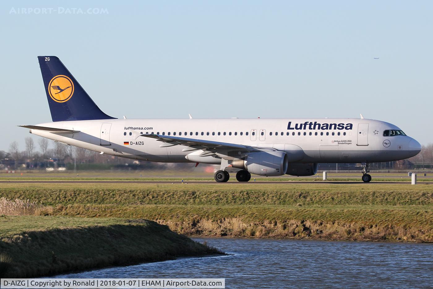 D-AIZG, 2010 Airbus A320-214 C/N 4324, at spl