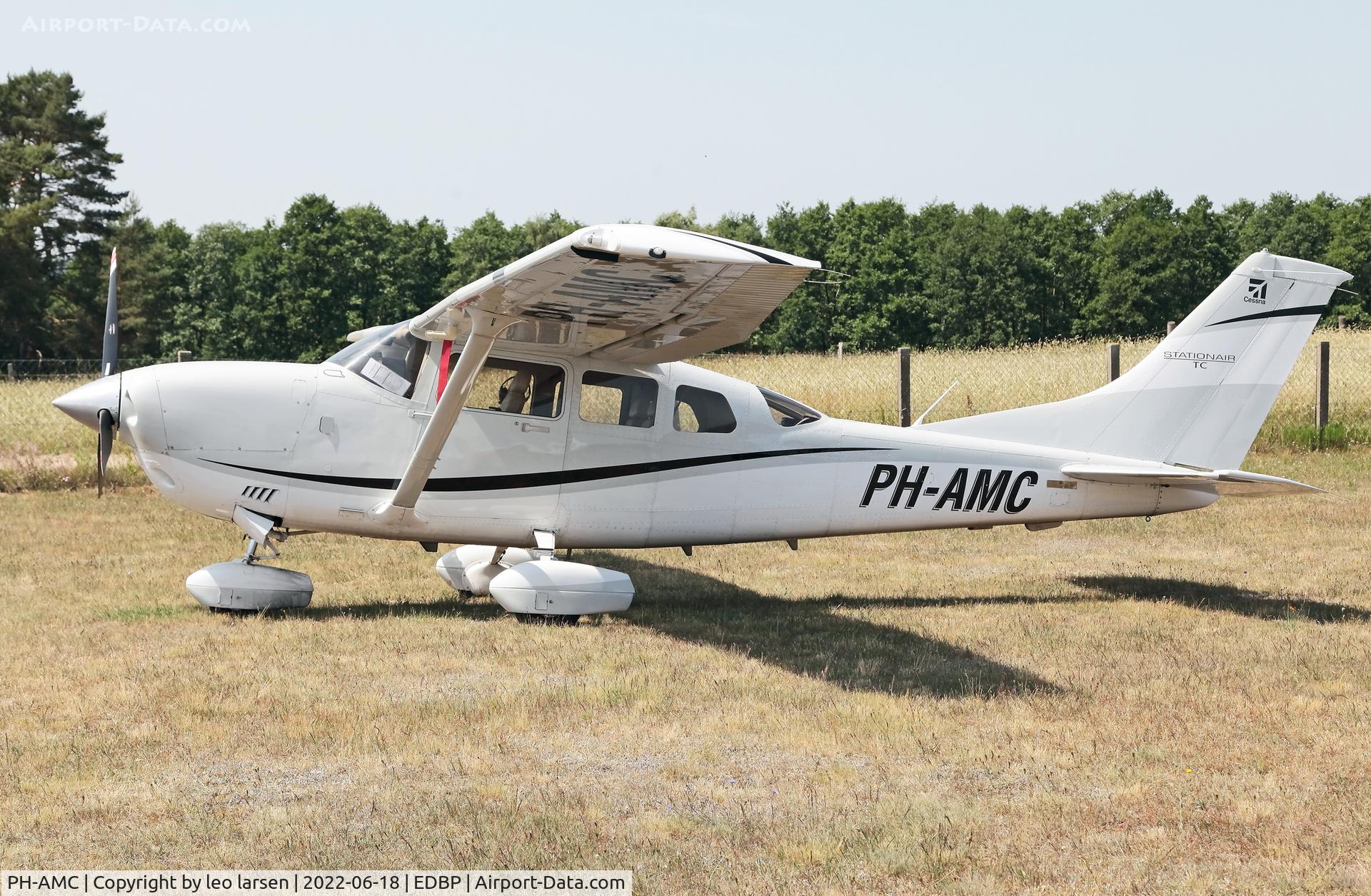 PH-AMC, Cessna T206H Turbo Stationair C/N T20608954, Pinnow Germany 18.6.2022