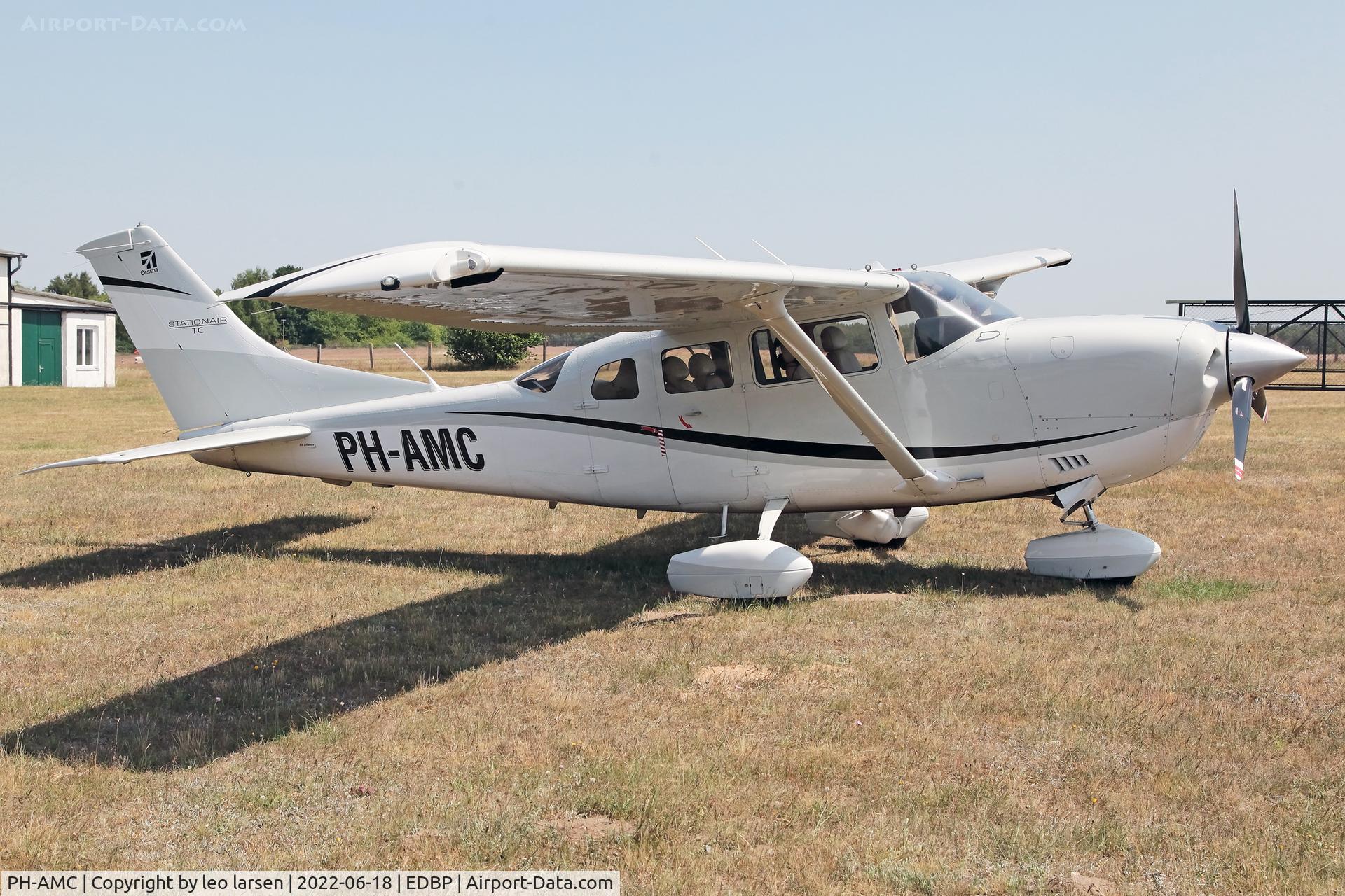 PH-AMC, Cessna T206H Turbo Stationair C/N T20608954, Pinnow Germany 18.6.2022