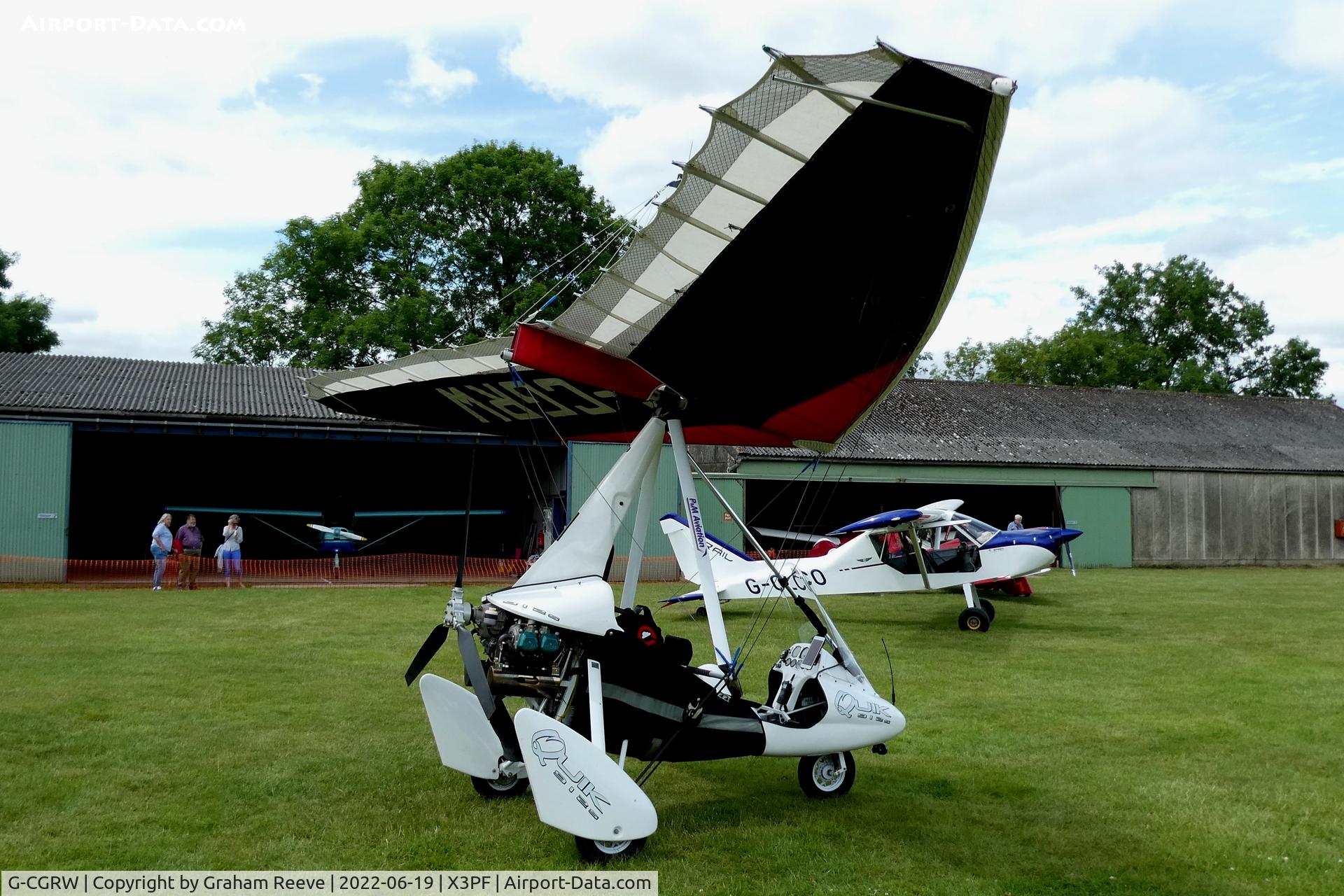 G-CGRW, 2010 P&M Aviation Pegasus Quik C/N 8549, Parked at Priory Farm.