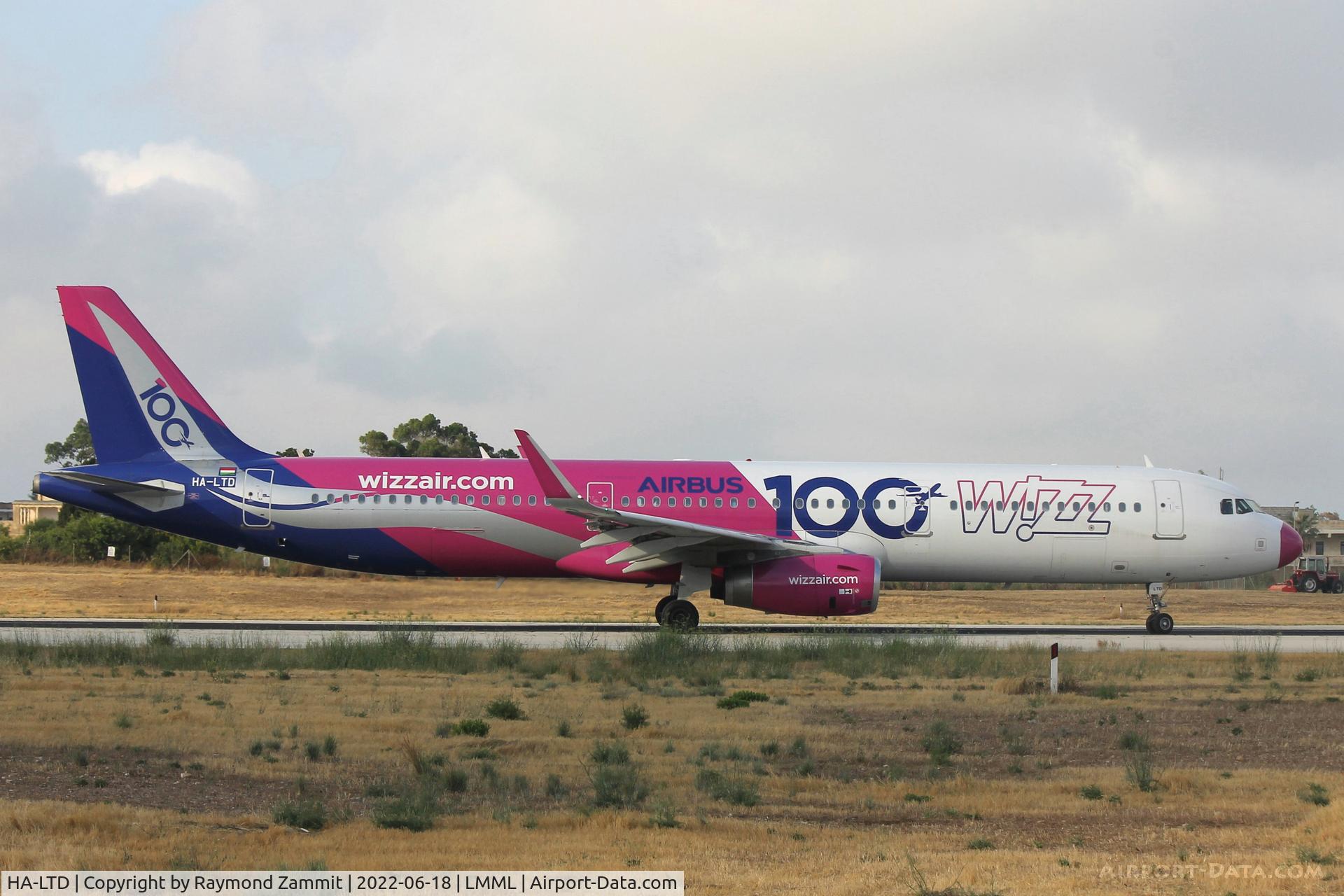 HA-LTD, 2018 Airbus A321-231 C/N 8305, A321 HA-LTD Wizzair wearing special colours