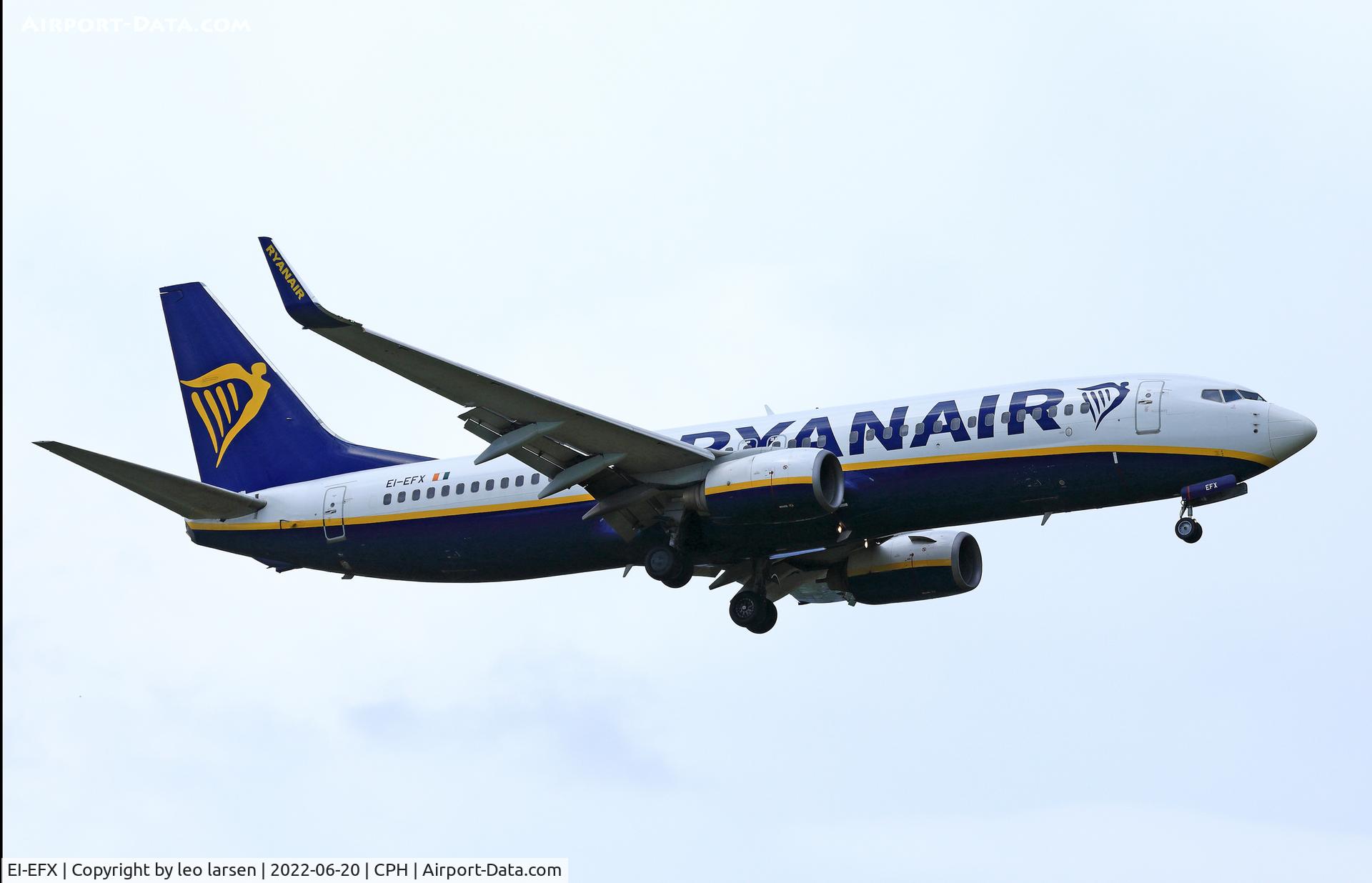 EI-EFX, 2009 Boeing 737-8AS C/N 35019, Copenhagen 20.6.2022