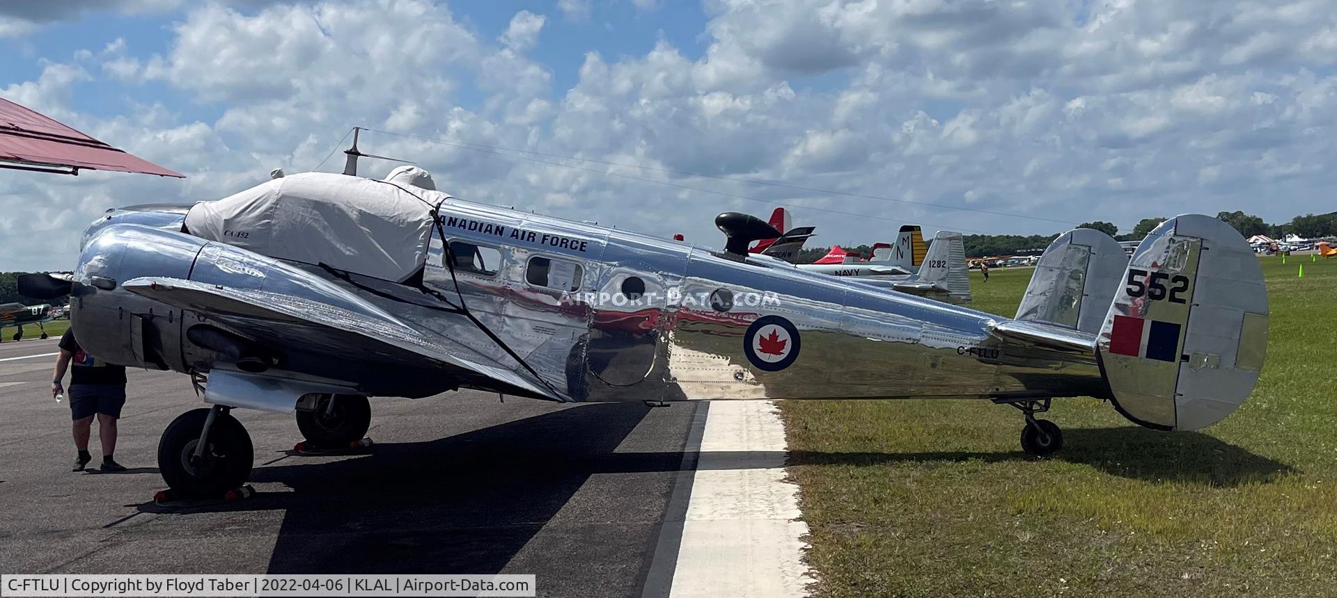 C-FTLU, 1952 Beech Expeditor 3NM C/N CA-152, SUN N FUN
