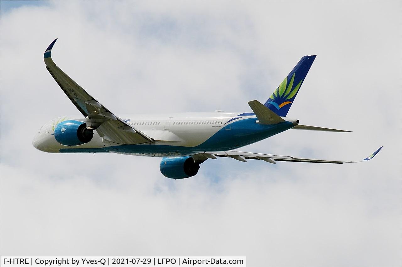F-HTRE, 2019 Airbus A350-941 C/N 327, Airbus A350-941, Climbing from rwy 24, Paris-Orly airport (LFPO-ORY)