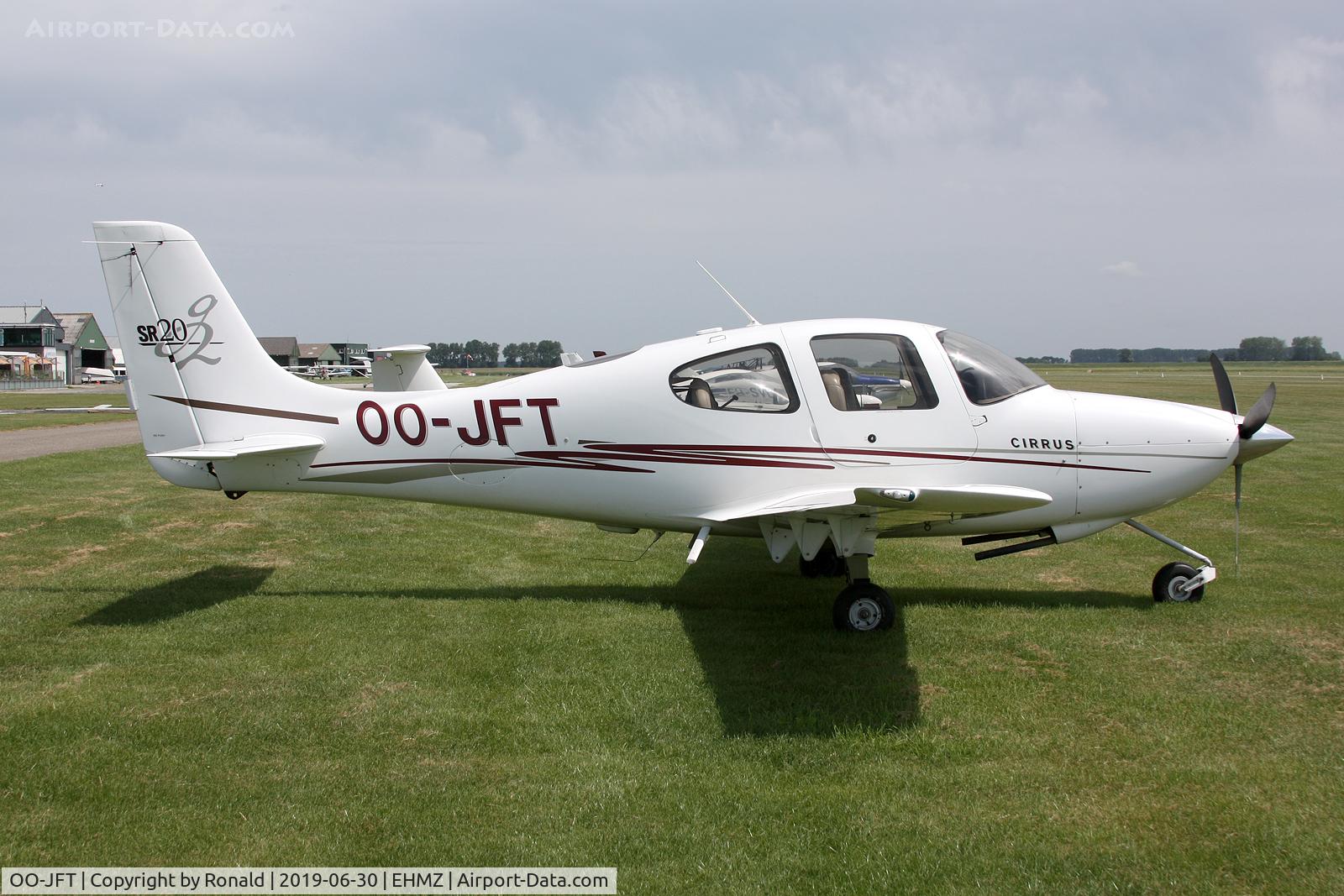 OO-JFT, 2004 Cirrus SR20 G2 C/N 1431, at ehmz