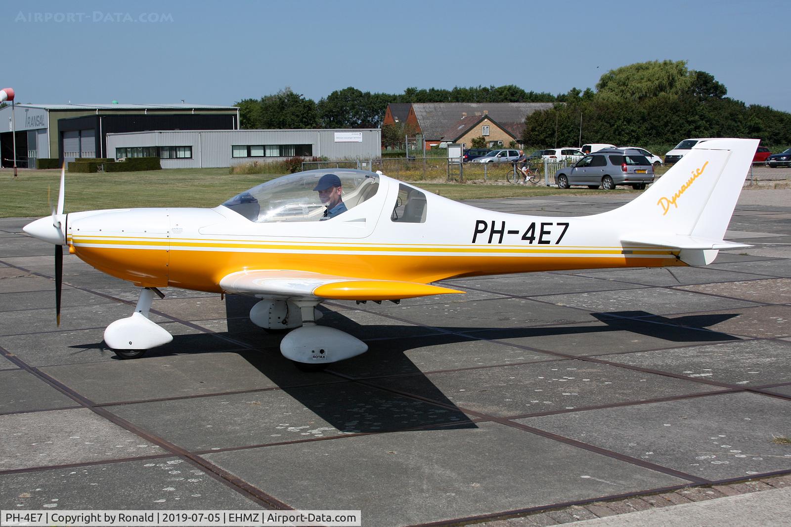 PH-4E7, 2009 Aerospool WT-9 Dynamic C/N DY318/2009, at ehmz