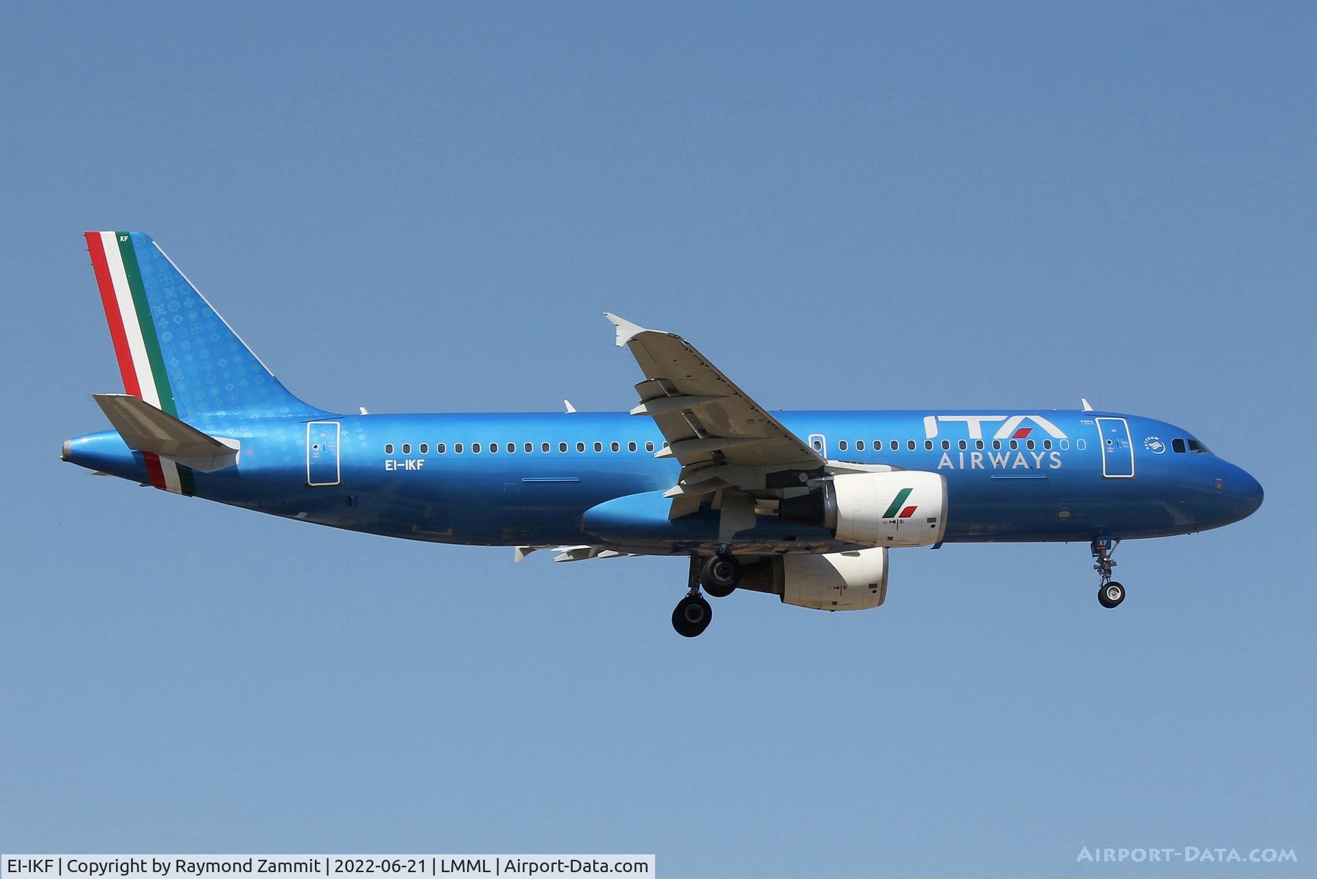 EI-IKF, 2001 Airbus A320-214 C/N 1473, A320 EI-IKF ITA