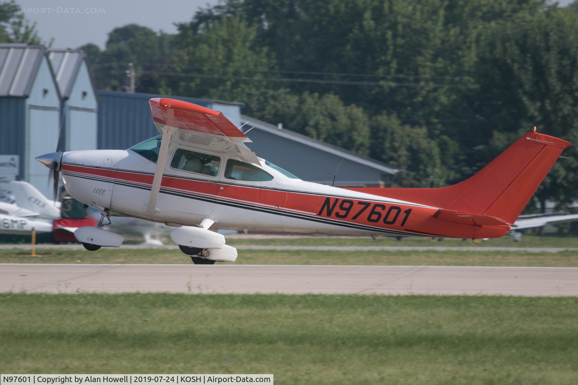 N97601, 1979 Cessna 182Q Skylane C/N 18267145, At AirVenture 2019