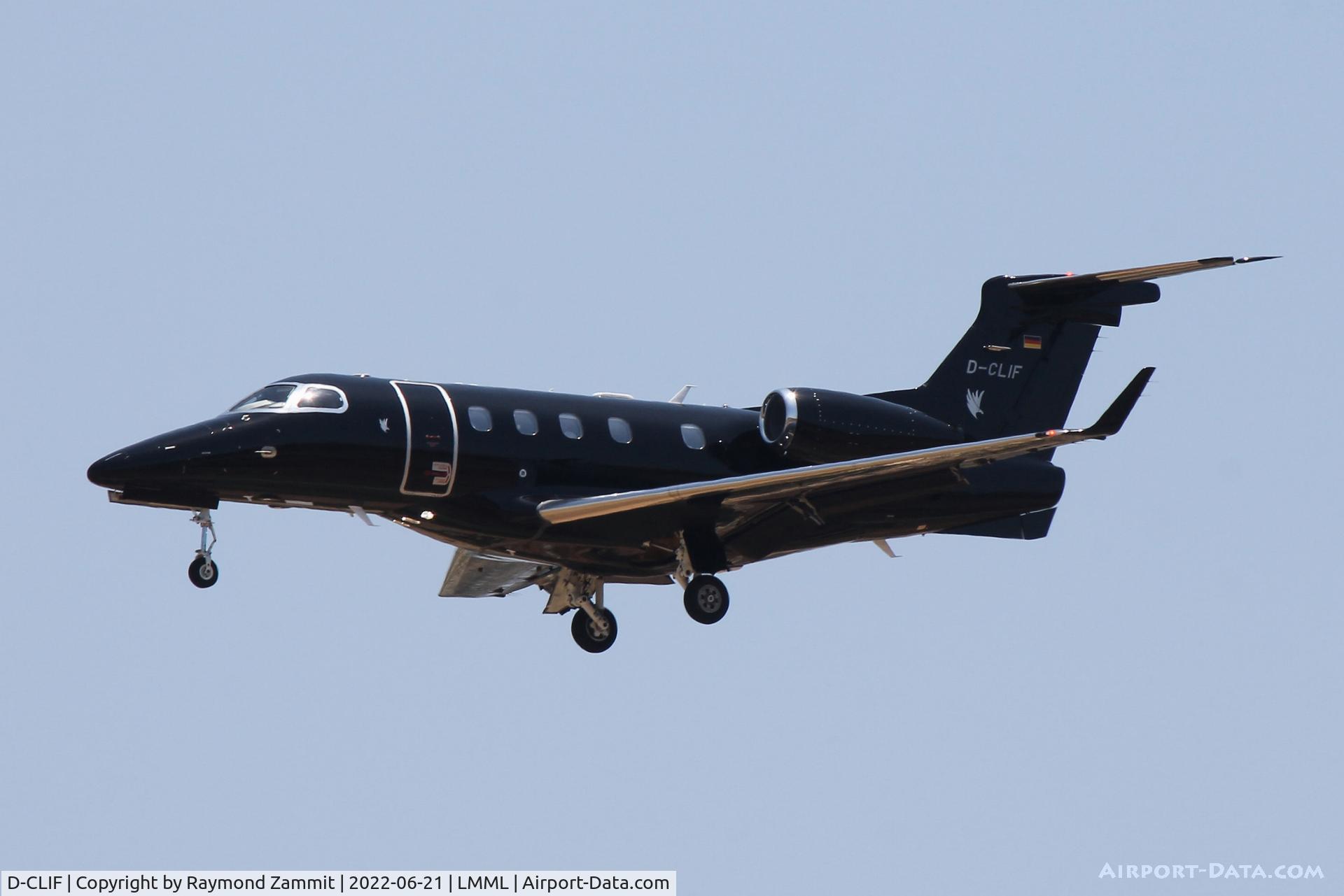 D-CLIF, Embraer EMB-505 Phenom 300 C/N 50500456, Embraer EMB-505 Phenom 300 D-CLIF Central Jets